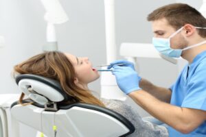 Dentist